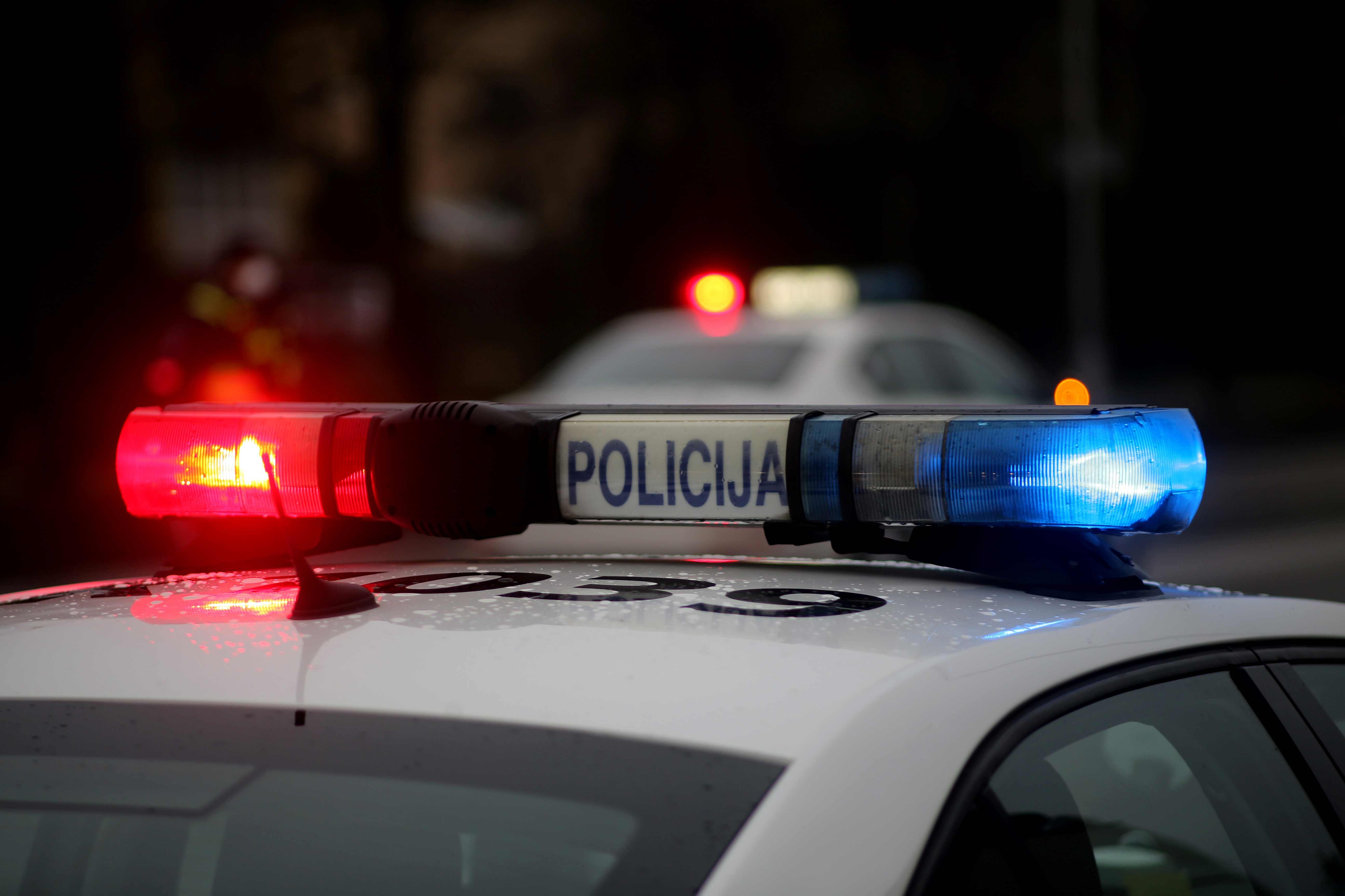Kritinė komunikacijos apžvalga – Lietuvos policija gerina situacijos suvokimą ir saugą naudodama naują „Motorola Solutions“ automobilio vaizdo technologiją